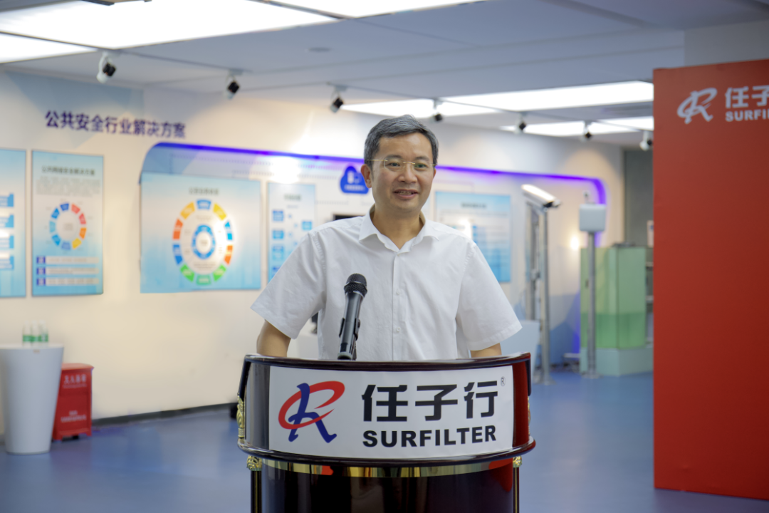 1615453779.png 1615453779.png